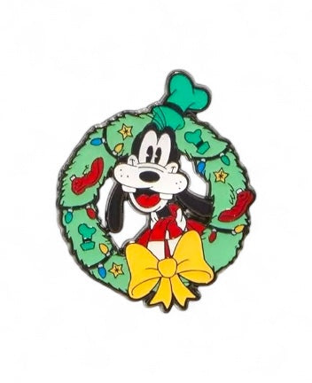 Holiday Wreaths Mickey & Friends Loungefly Pin