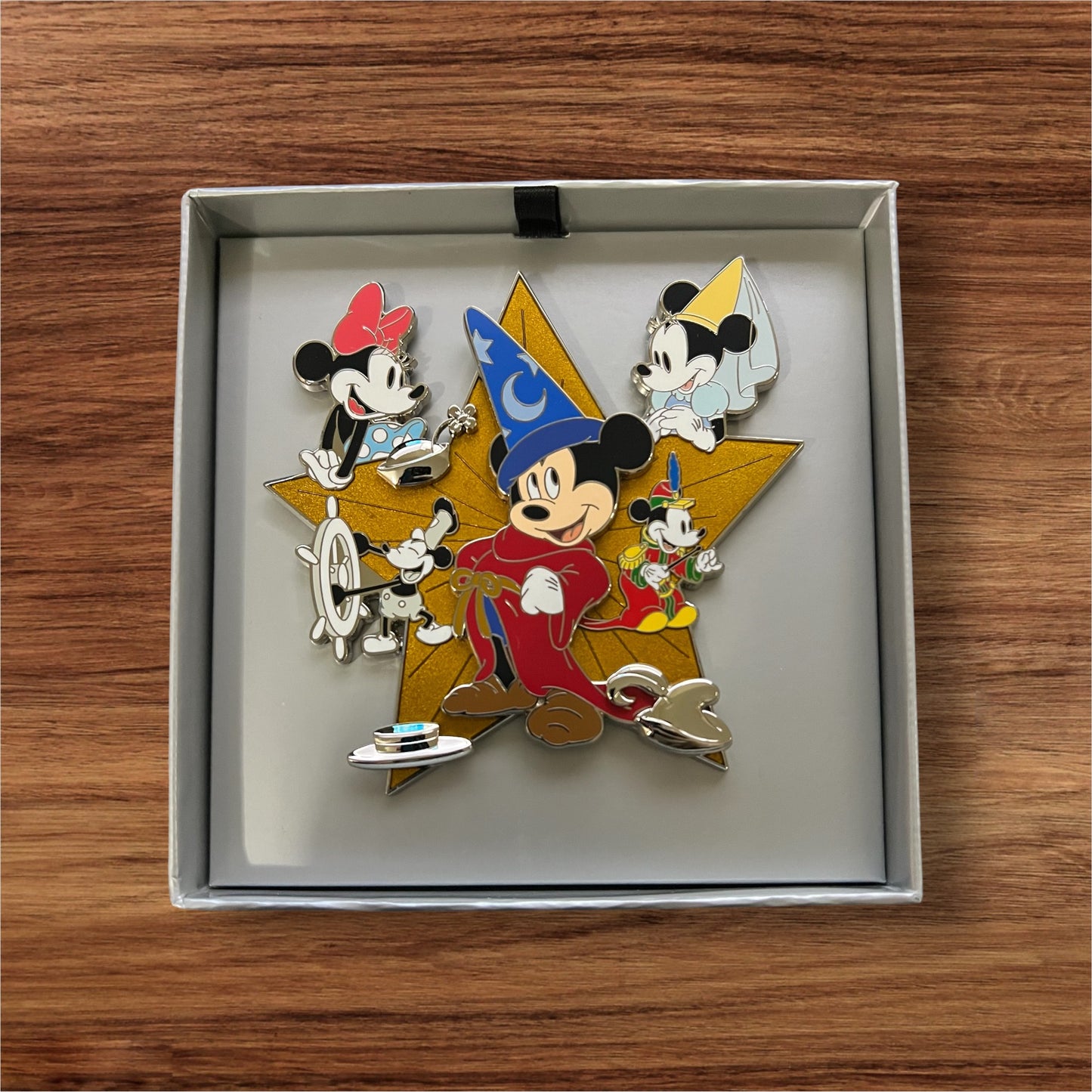 Disney Parks WDW DLR Mickey Mouse 95 Magical Years Anniversary Jumbo Pin LR 2023