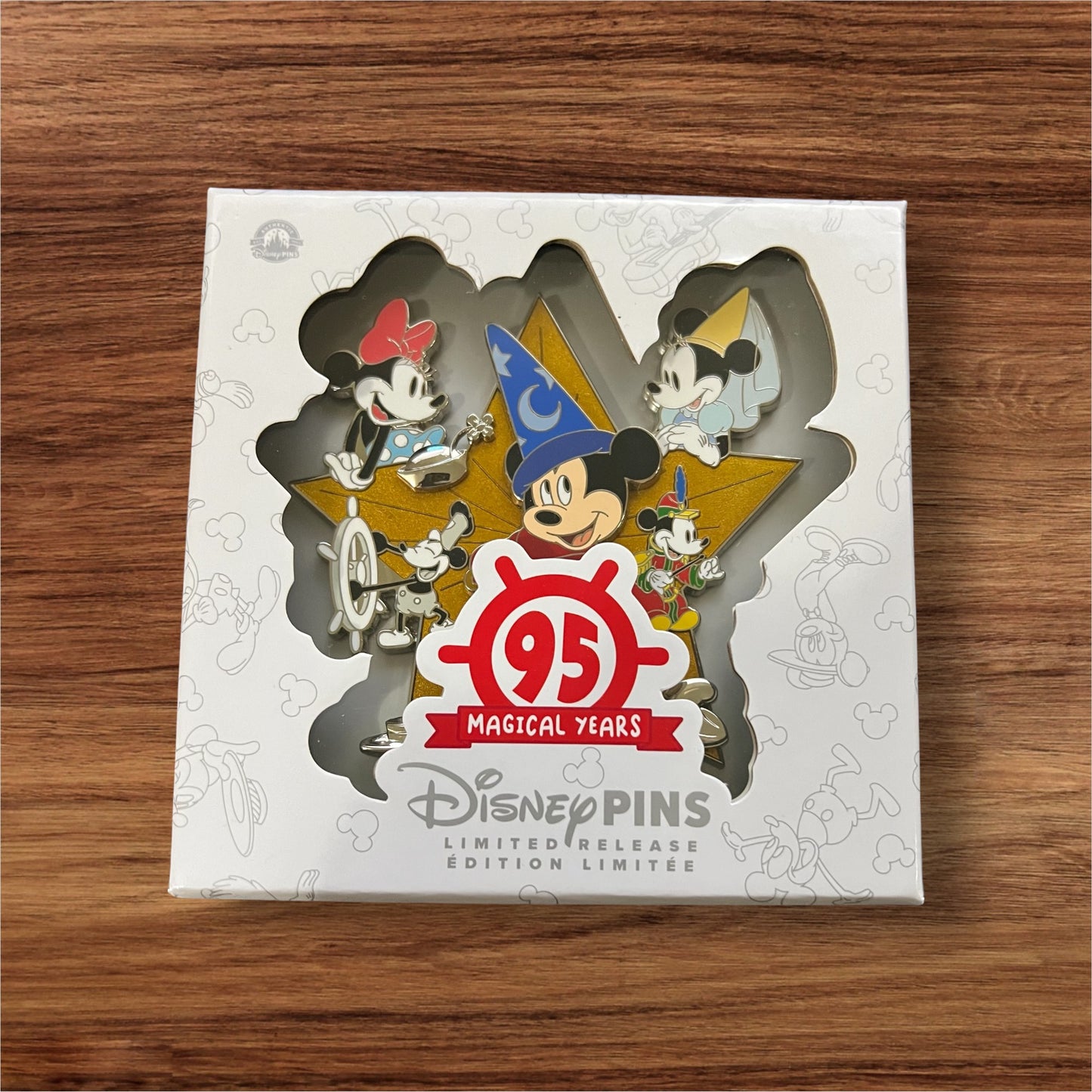 Disney Parks WDW DLR Mickey Mouse 95 Magical Years Anniversary Jumbo Pin LR 2023