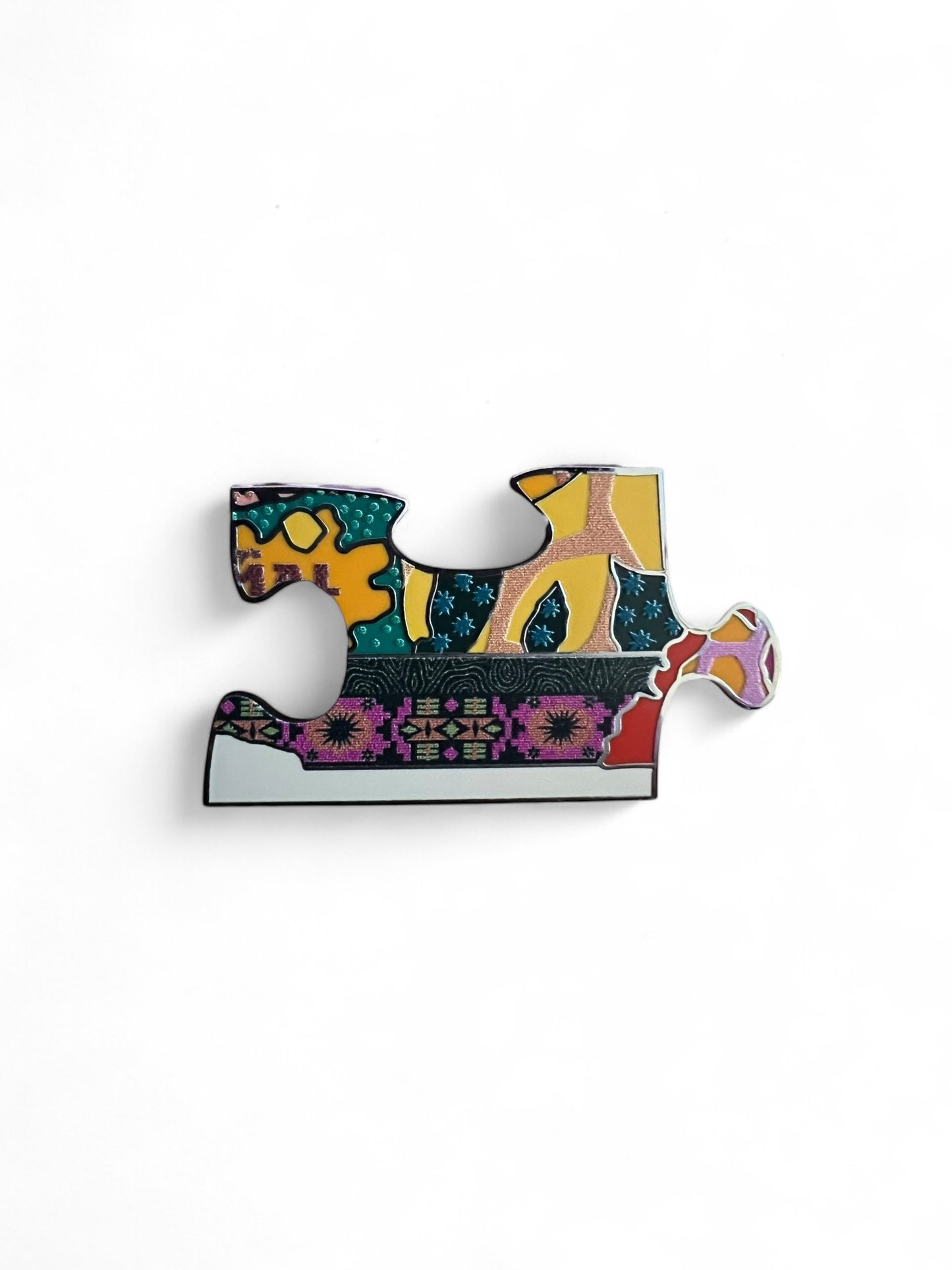 Animal Kingdom Puzzle Pin Set